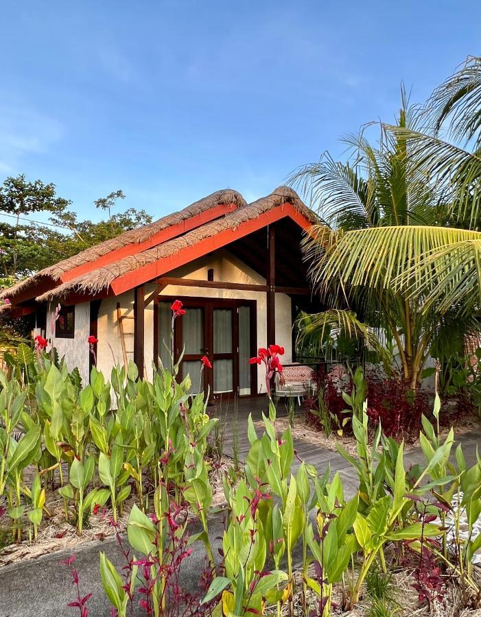 Burudika Bungalows 셀롱 벨라낙 외부 사진